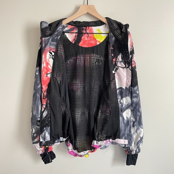 Lululemon Unicorn Tears Downtime Jacket Women's Size 6 RARE - Picture 7 of 8